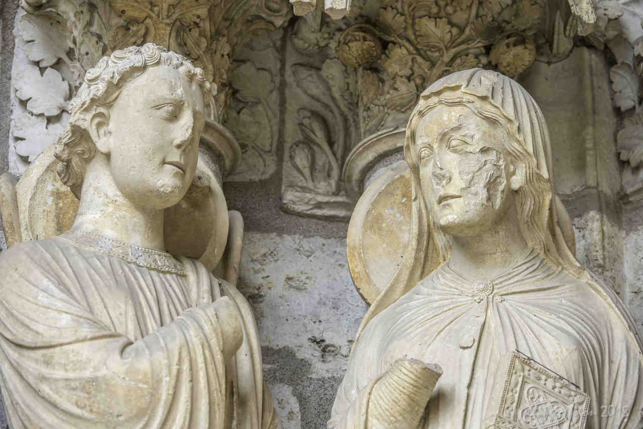 Gabriel and Mary (13th century) North Porch at Chartres Cathedral by photographer Jill K H Geoffrion